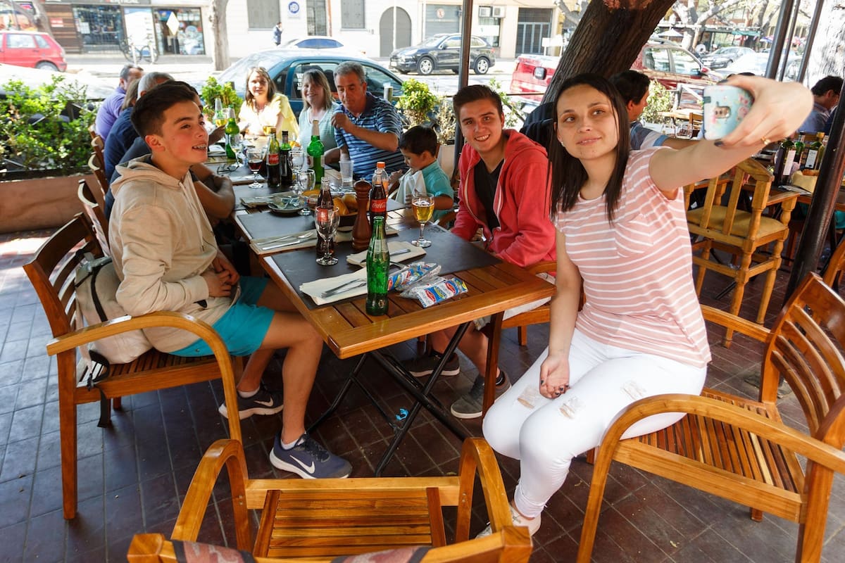 Mendoza. Durante el último feriado en Chile, llegó un 77% más de turistas trasandinos; la gastronomía, uno de los principales atractivos para las familias que pasearon por la ciudad