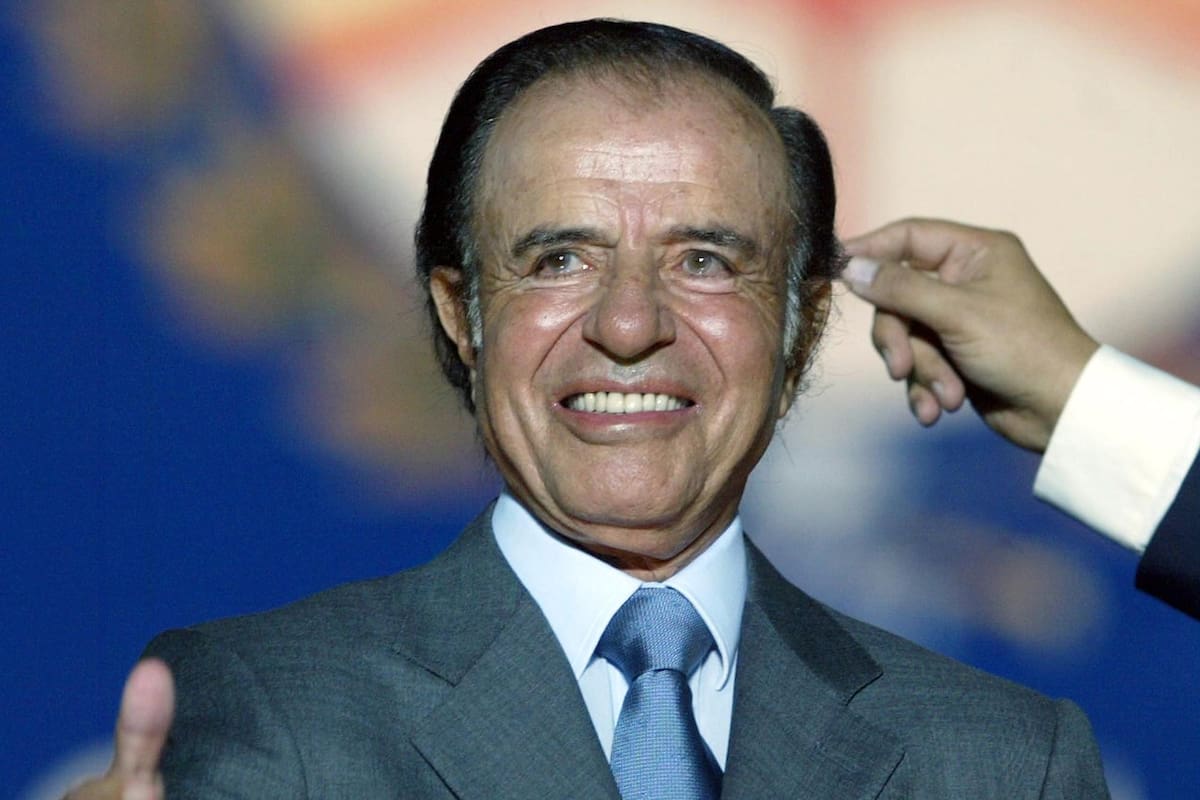 Menem durante la campaña presidencial, en abril de 2003