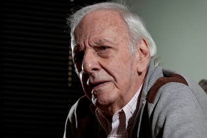 Menotti: “La crisis del fútbol argentino