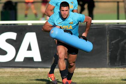 Mensa brilló en el Americas Rugby Championship y se ganó un lugar en los Pumas para el Mundial de Japón, pero ahora baja al nivel sudamericano.