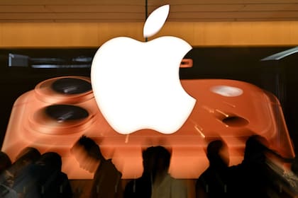 Mercado Libre tendrá una tienda oficial de Apple y venderá sus productos dentro de la plataforma