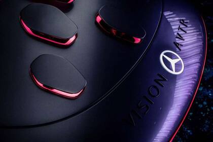Carga total de la batería en menos de 15 minutos con un rango totalmente eléctrico de más de 700 km
