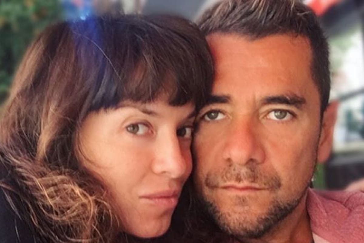 Mercedes Funes y su pareja