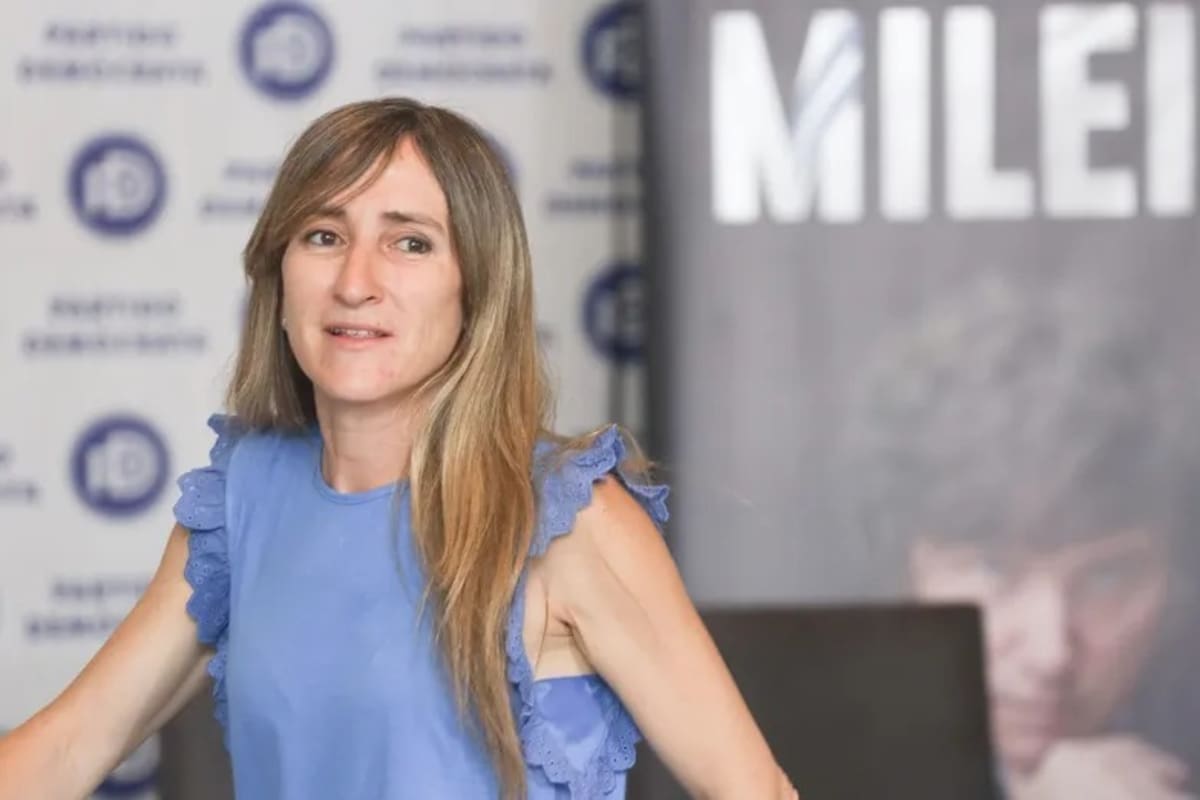 Mercedes Llano, la diputada libertaria que propone sanciones a los legisladores que insulten