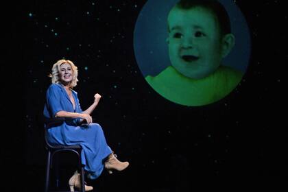 Mercedes Morán estrena en Teatrix su unipersonal "Ay amor divino" dirigido por Claudio Tolcachir