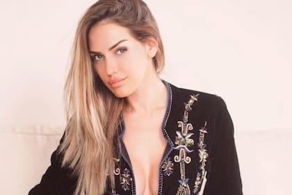 Mercedes Villador es una modelo argentina de 42 años que está residenciada en Miami