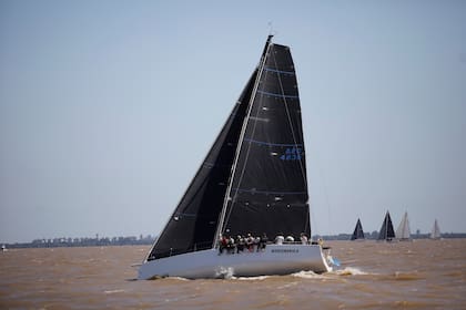 Mercenario 4, en plena regata