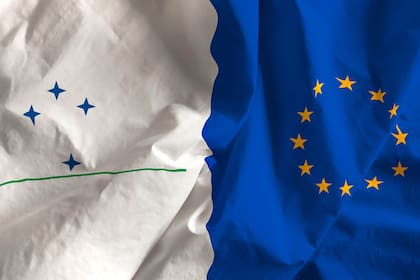 Mercosur and European Union agreement flag