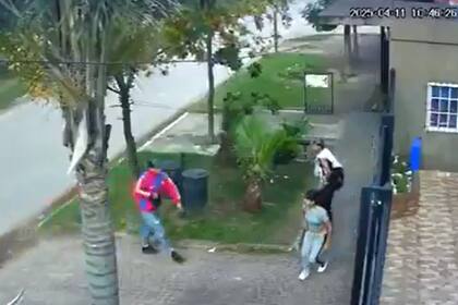 Merlo: fueron asaltados por motochorros y la reacción se volvió viral