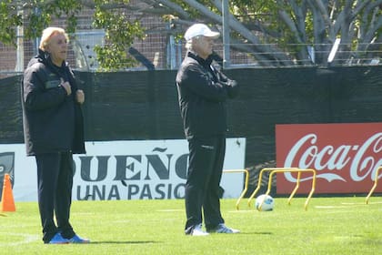 Merlo repite equipo contra Argentinos