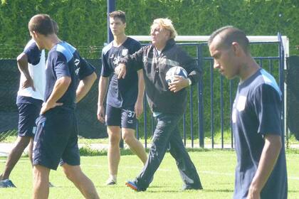 Merlo ya piensa en el debut ante Colón