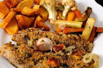 Merluza con verduras al wok