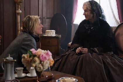 Meryl Streep dio vida a la tía de las cuatro hermanas en la película