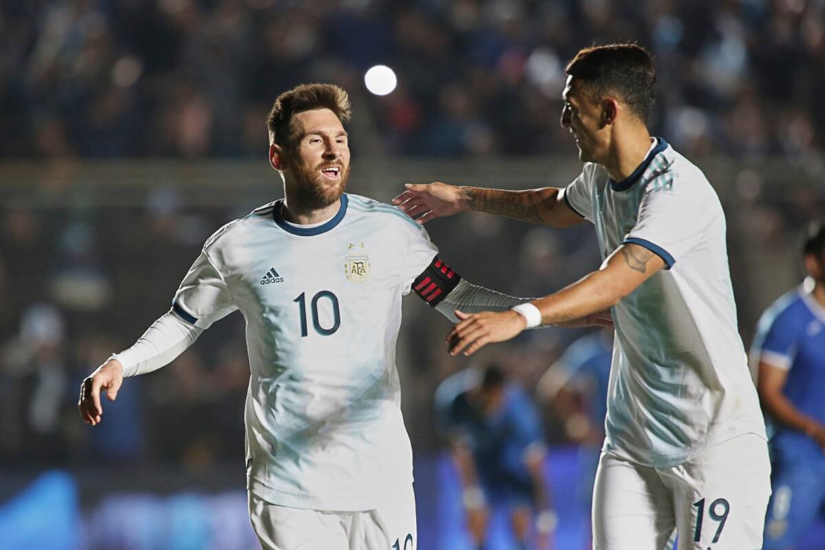 Messi abrió la cuenta tras el pase de Lo Celso