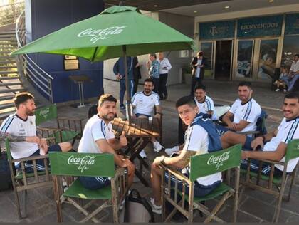 Messi, Agüero, Lavezzi, Rojo y otros miembros de la selección argentina. Crédito: Instagram