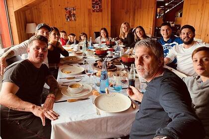 Messi almorzando en familia