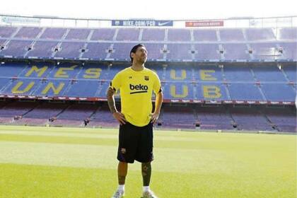 Messi analiza el horizonte; interrumpió sus vacaciones para charlar con Koeman