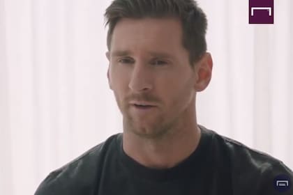 Messi comunicó su permanencia con una conversación en su casa, de Casteldefells, Cataluña.