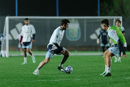 Messi con la selección, en el entrenamiento de este domingo, con la mira en su despedida con Benín