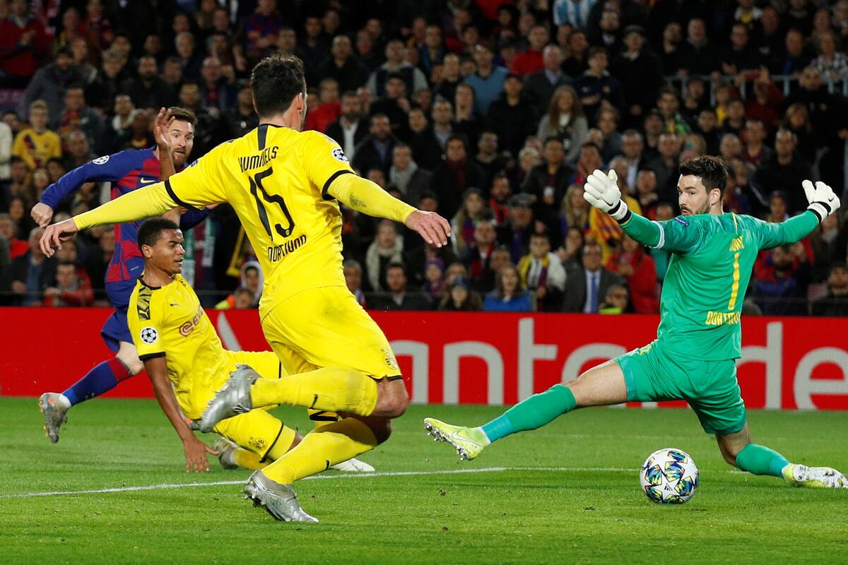 Messi cruzó el zurdazo que será el segundo gol de Barcelona