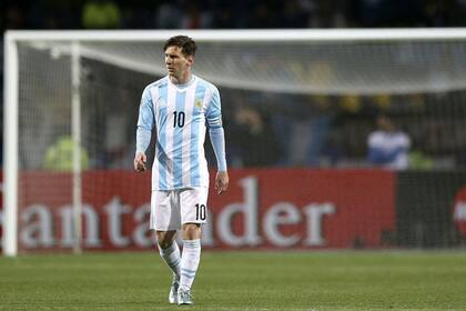 Messi, de espaldas al arco