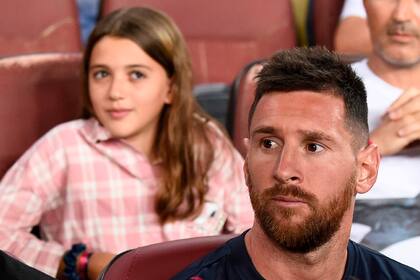 Messi en la platea del Camp Nou, en el último partido ante Betis