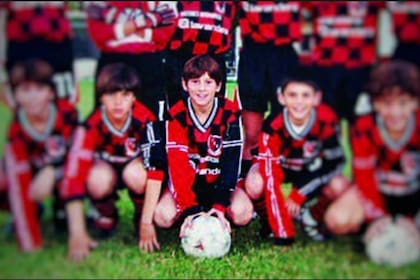 Messi, en sus primeros años como futbolista en Newells.