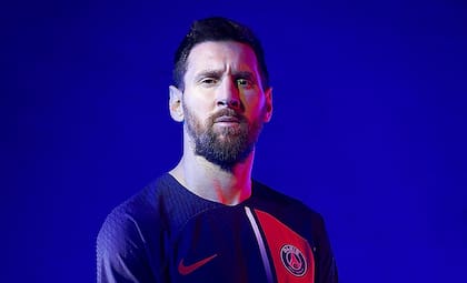 Messi es una de las caras de la nueva camiseta de PSG