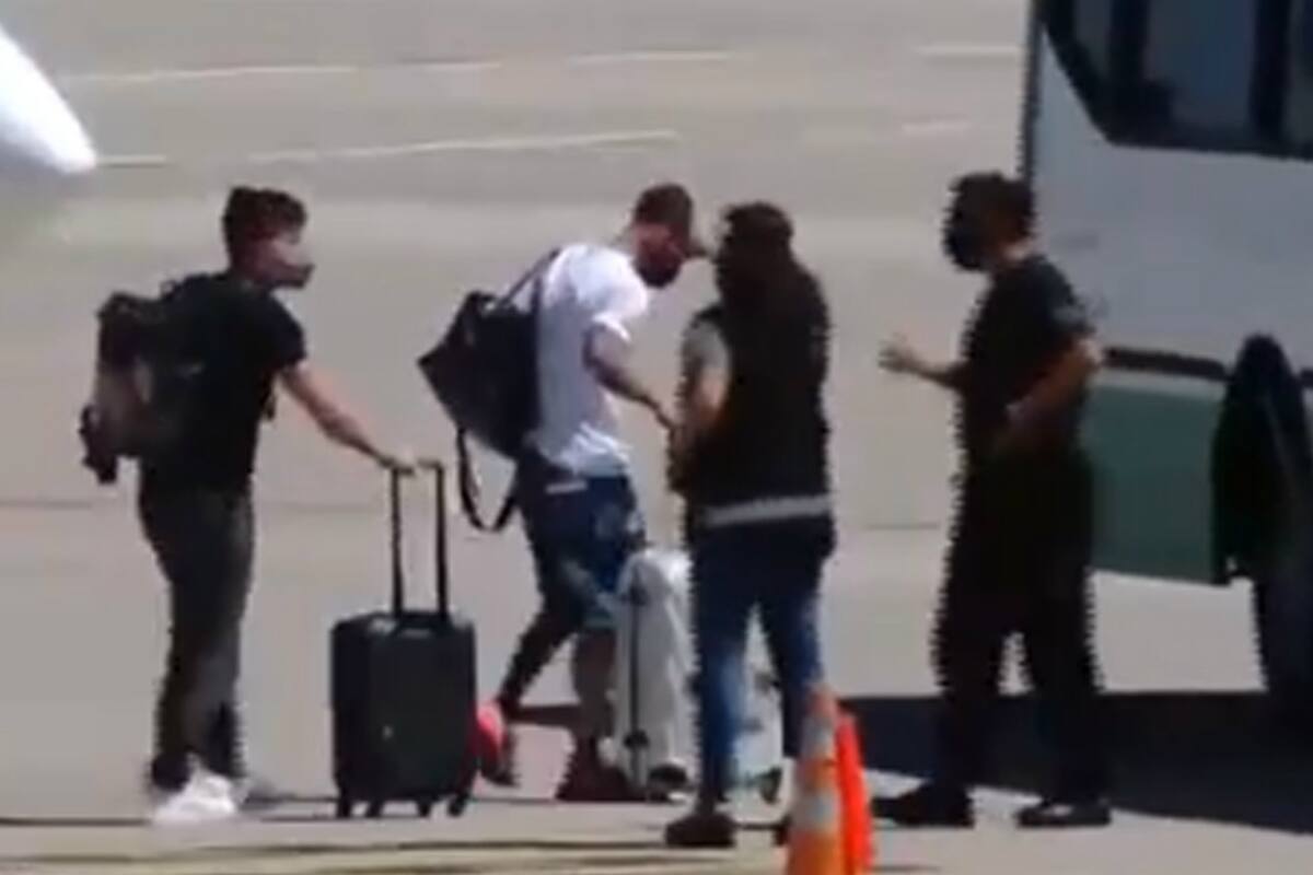 Messi llegó a Rosario para pasar la Navidad