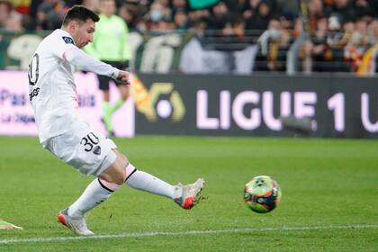 Messi, nuevamente en PSG; el rosarino vuelve a jugar en el club parisino después de un mes