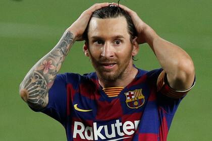 Messi se agarra la cabeza; se le niega el gol 700 de su carrera y el triunfo de Barcelona sobre el Athletic Bilbao fue muy sufrido