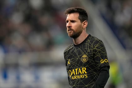 Messi tiene un pie y medio afuera de PSG; ¿regresará a Barcelona?