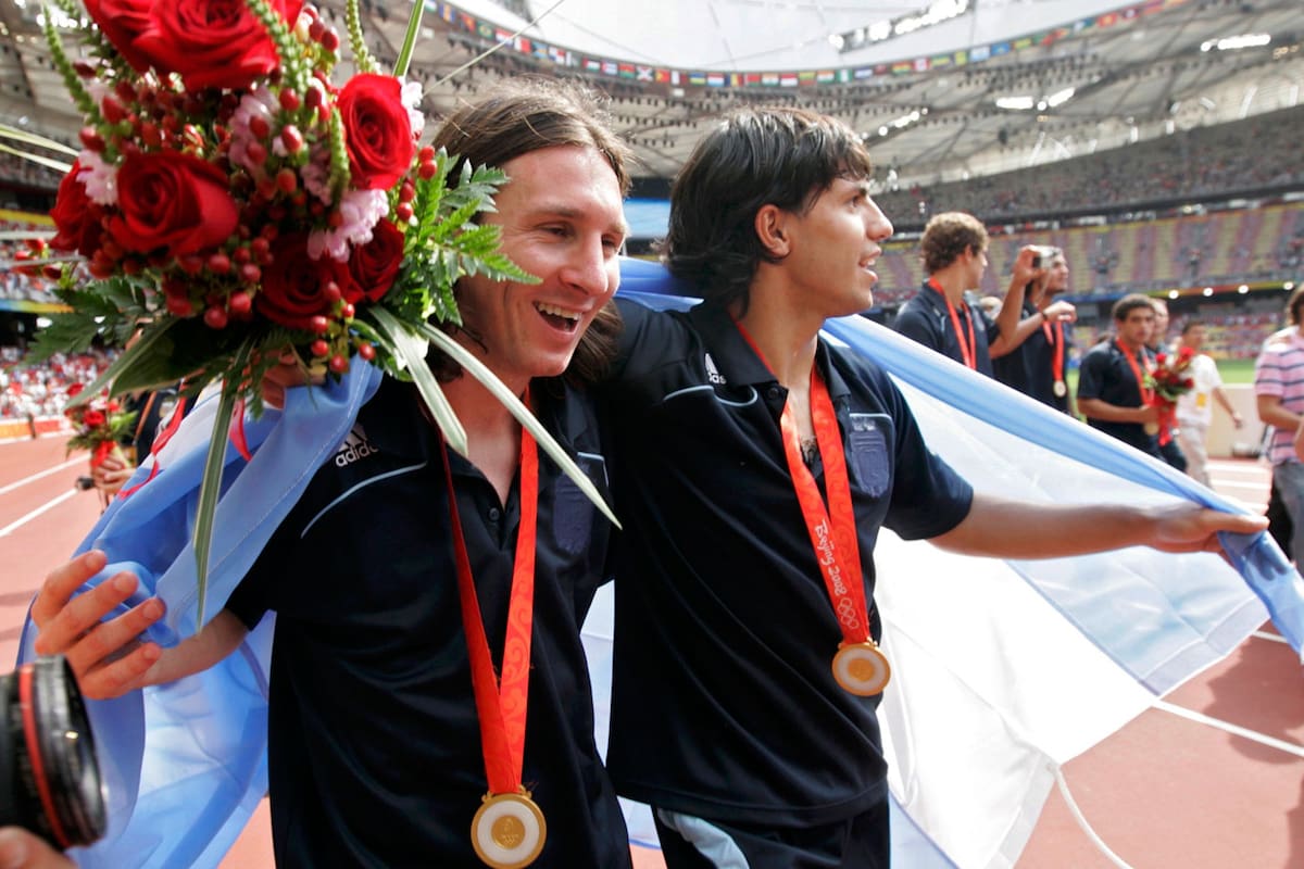 Messi y Agüero en los festejos