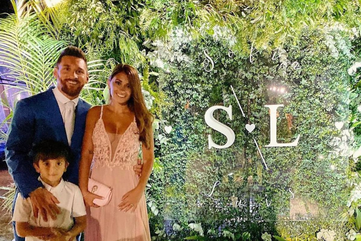 Messi y Antonella con uno de sus hijos, Thiago, la familia es fanática de la ciudad de Miami