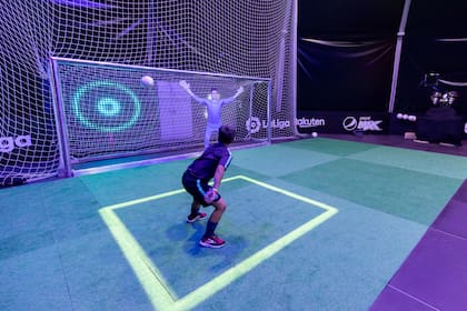 Messi10 Challenge invita a los hinchas a poner a prueba sus habilidades imitando históricos goles del 10