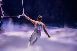 El talento de los artistas del Cirque en medio de un merecido homenaje
