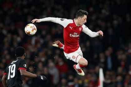 Mesut Özil, una de las figuras del Arsenal de Arsene Wenger
