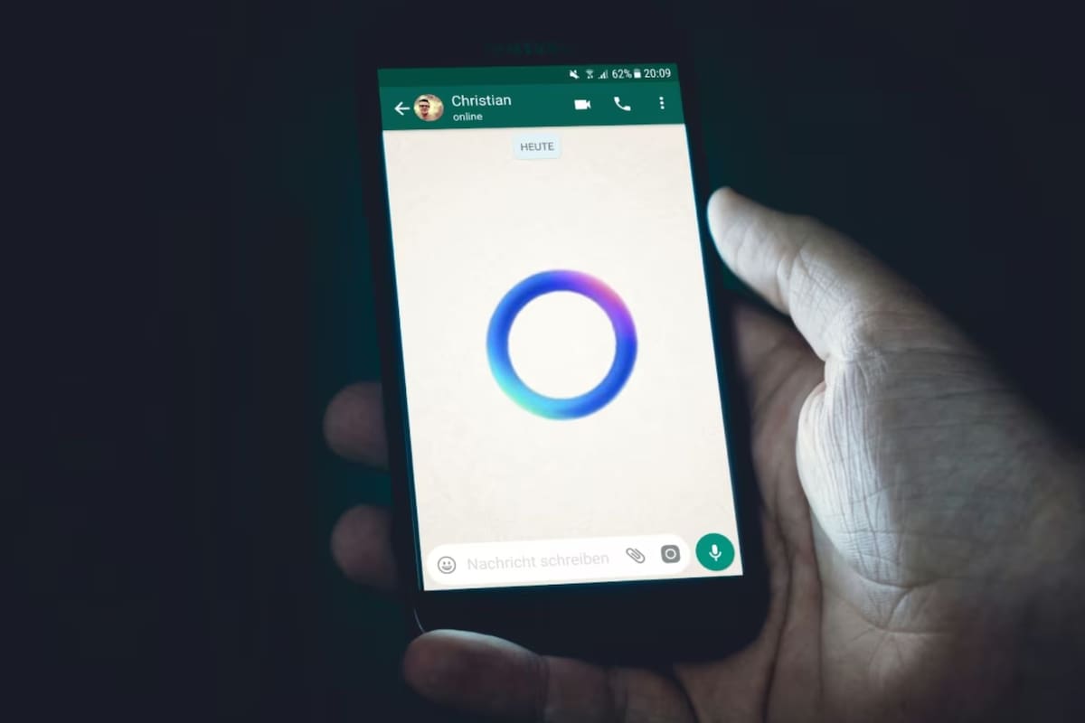 Meta AI es una inteligencia artificial que llega para asistir a los usuarios de WhatsApp