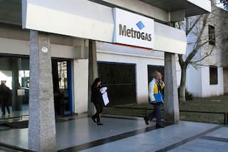 Con una baja y un recién llegado, cinco grupos pelean por uno de los negocios del año