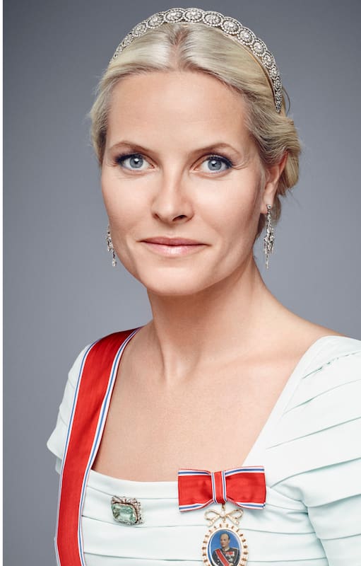 Mette-Marit de Noruega. Fue a buscar novio a un reality show erótico y terminó casada con un príncipe heredero