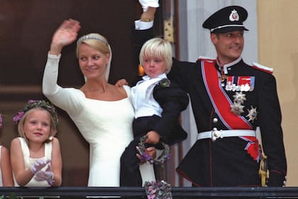 Mette-Marit y Haakon se conocieron a fines de los 90 en un festival de rock en Noruega (Foto: All Over Press Norway/Getty Images)