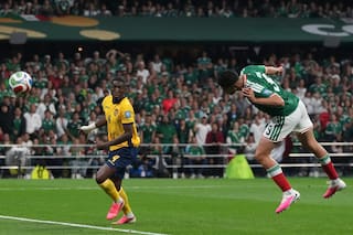 México encuentra su mejor versión, supera 2-0 a Ecuador y avanza a octavos del Mundial