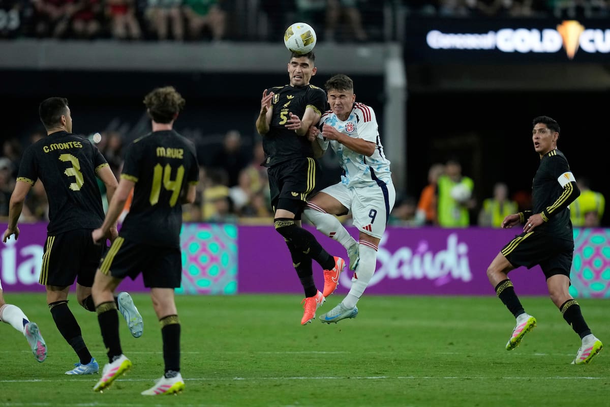 México gana su grupo de la Copa Oro de CONCACAF tras empate 0-0 contra Costa Rica