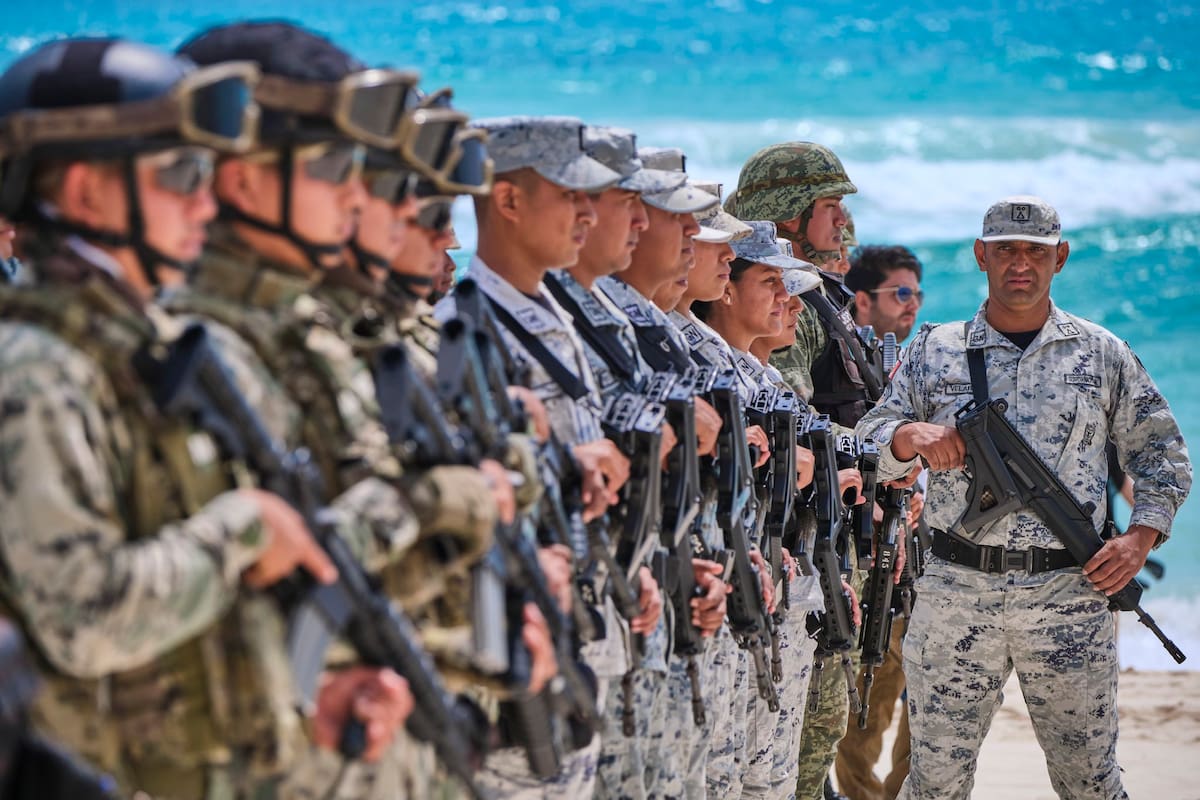 México militarizó algunas de sus playas ante la ola de violencia