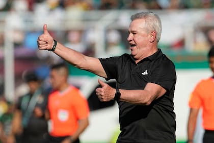 México saca poco provecho de sus partidos de preparación ante Panamá y Bolivia