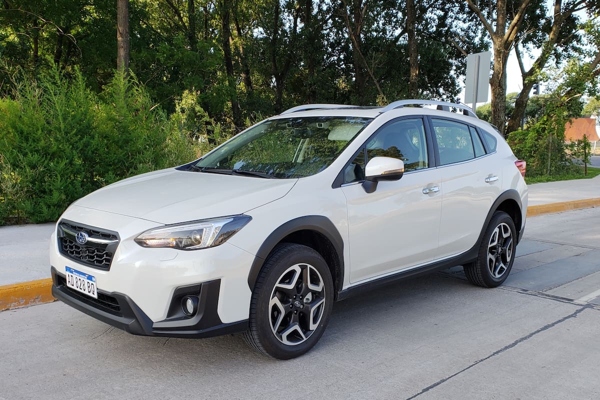 Mezcla de sport wagon y SUV, así es el Subaru XV