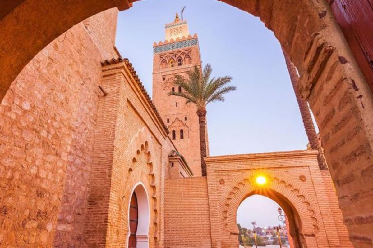Mezquita Kutubía en Marrakech, Marruecos.