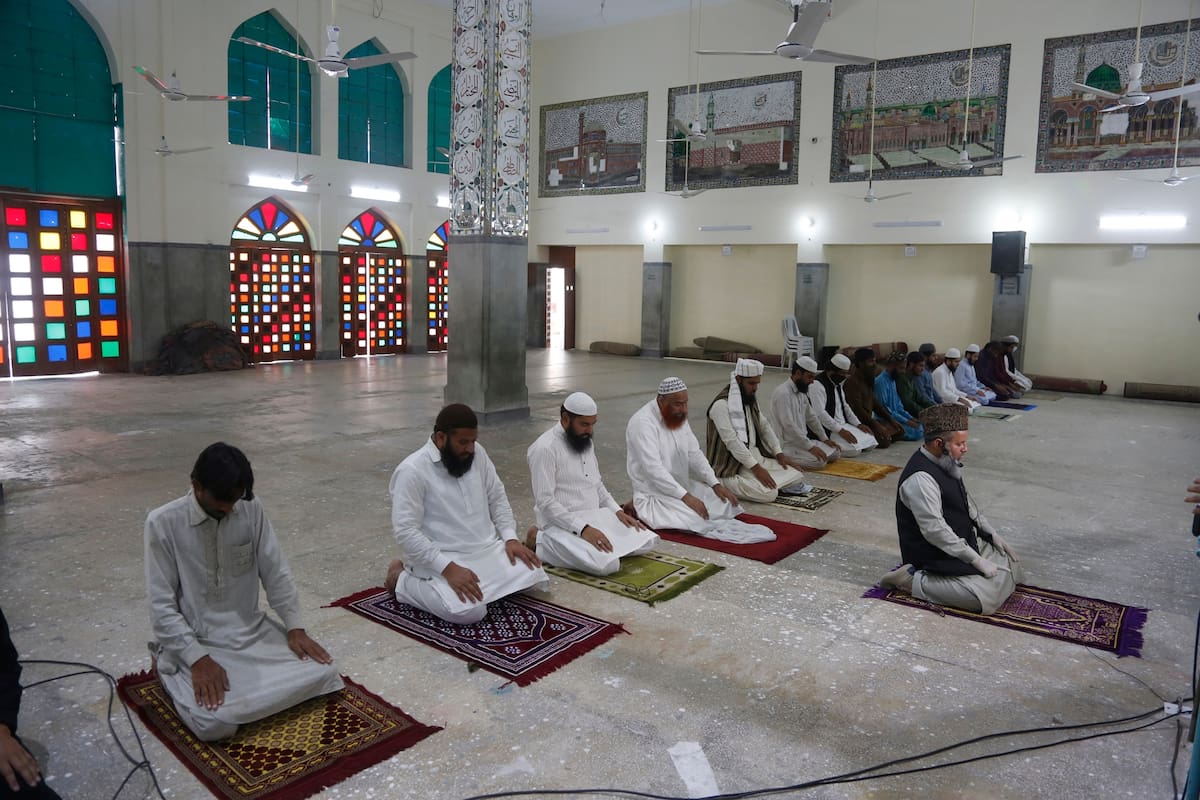 Mezquitas abiertas en Paquistán