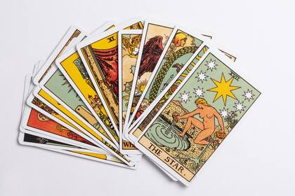 Mhoni Vidente dijo cuáles son los signos que podrían empezar un negocio en 2023