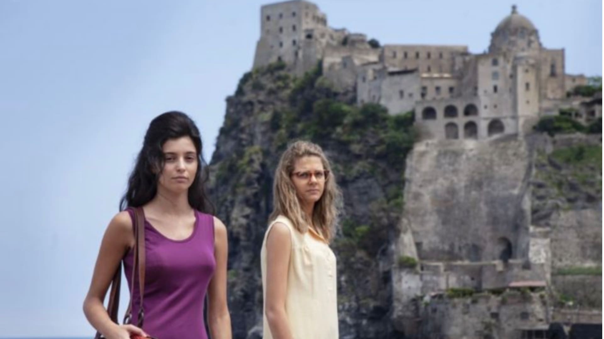 Mi amiga estupenda para recorrer Italia, uno de los destinos es Ischia